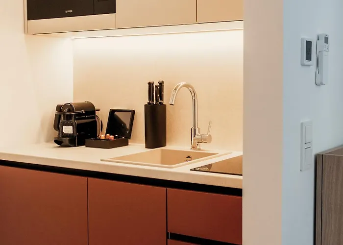Canvas Living By Gt7 * Wien